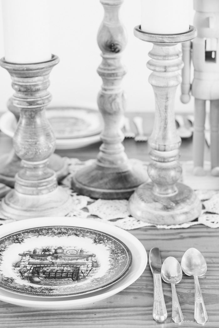 A beautiful farmhouse table decorated for the holidays!