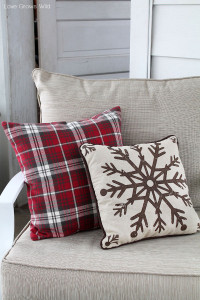 Change pillows into these red flannel and snowflake pillow covers to make your home cozy all winter long!