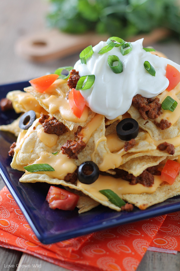 Chili Cheese Nachos- Quick and Easy Dinner