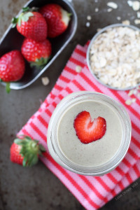 Strawberry Banana Oatmeal Smoothie - This super healthy smoothie will fill you up and keep you going all day long! So sweet and satisfying, you'll never know there's a big handful of vitamin-rich spinach hidden inside!
