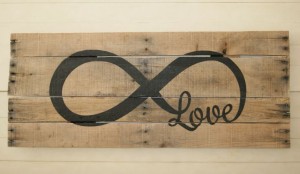 Love Infinity Pallet Art