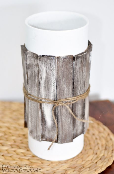 Update a plain vase with gorgeous, rustic wood shims! Love this easy and inexpensive DIY!
