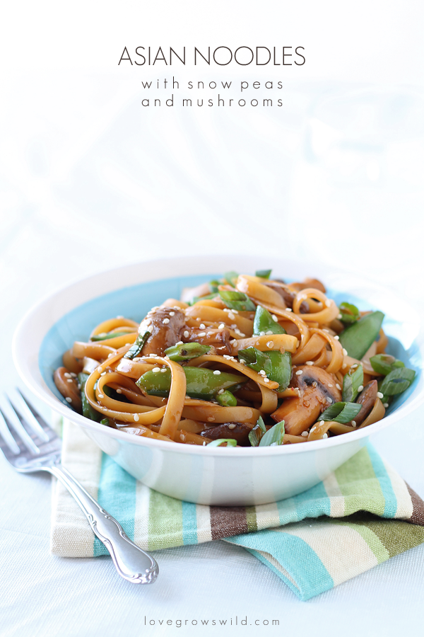 Have dinner on the table in LESS THAN 20 minutes! These Asian Noodles with Snow Peas and Mushrooms combine fresh, healthy ingredients and a flavorful homemade sauce in less time than it takes to boil the noodles! You MUST try this delicious Asian-inspired dish! LoveGrowsWild.com