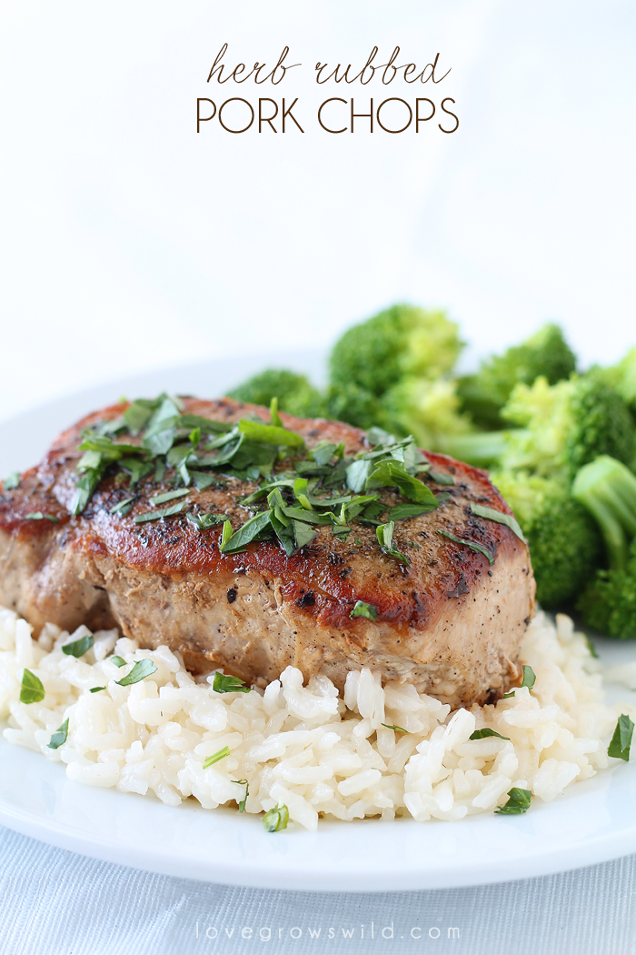 Juicy, tender pork chops with a flavorful herb rub! Such a quick and healthy dinner idea! | LoveGrowsWild.com