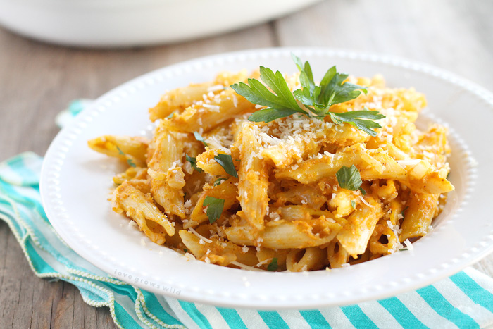 Pumpkin isn't just for dessert anymore! This Cheesy Pumpkin Pasta Bake is super creamy and SO delicious! | LoveGrowsWild.com