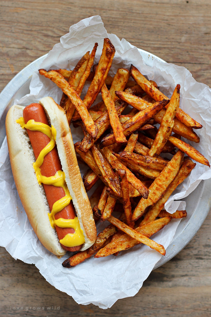 Perfect Seasoned Fries – A Couple Cooks