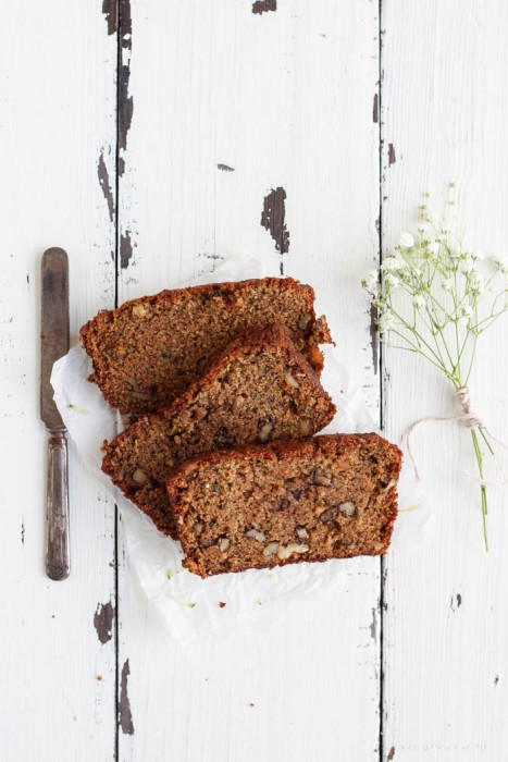 This Zucchini Bread recipe is perfection! Moist, sweet, and so delicious! | LoveGrowsWild.com