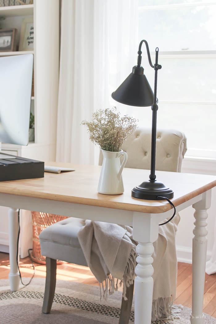 How to Hide Cords on a Desk: 15 Ideas