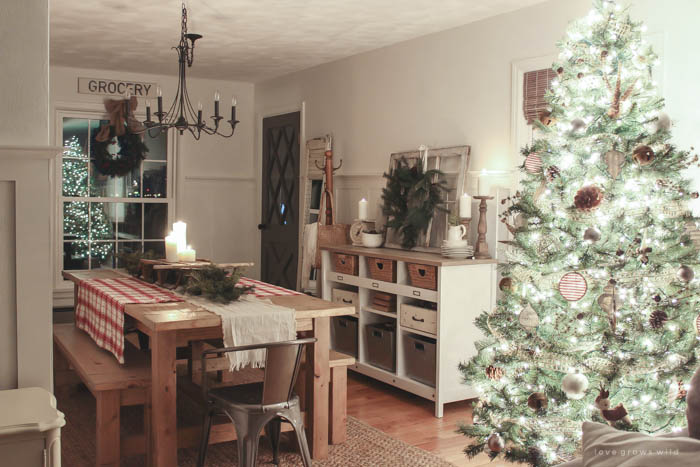 Take a nighttime tour of this Indiana farmhouse all lit up for the holidays! See more photos at LoveGrowsWild.com