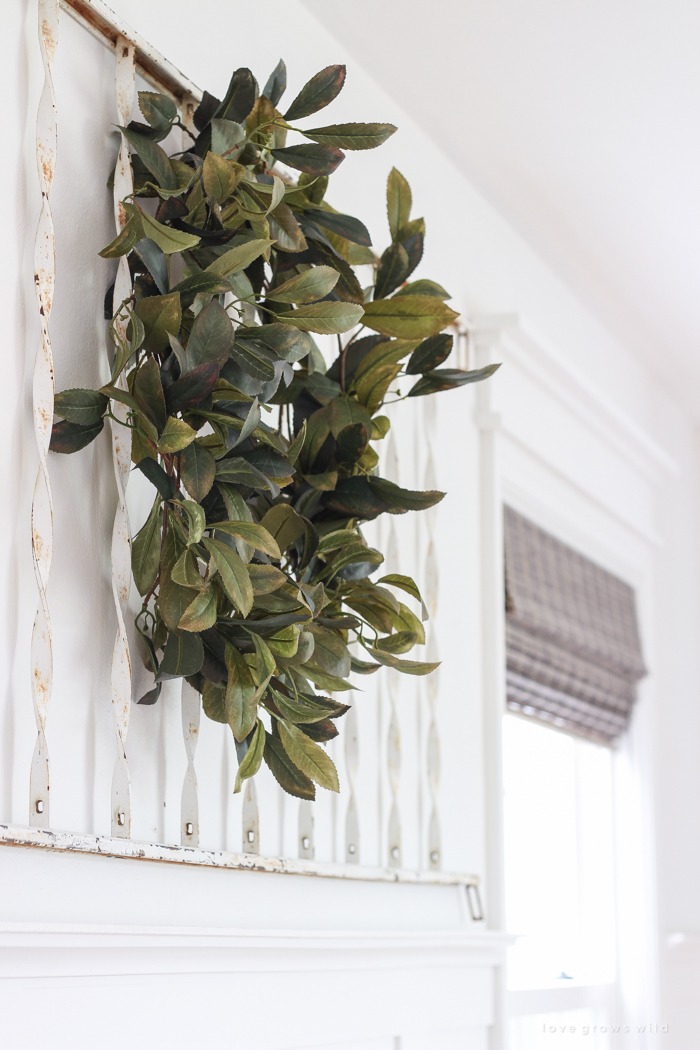 Check out this beautifully decorated farmhouse-style living and dining room!