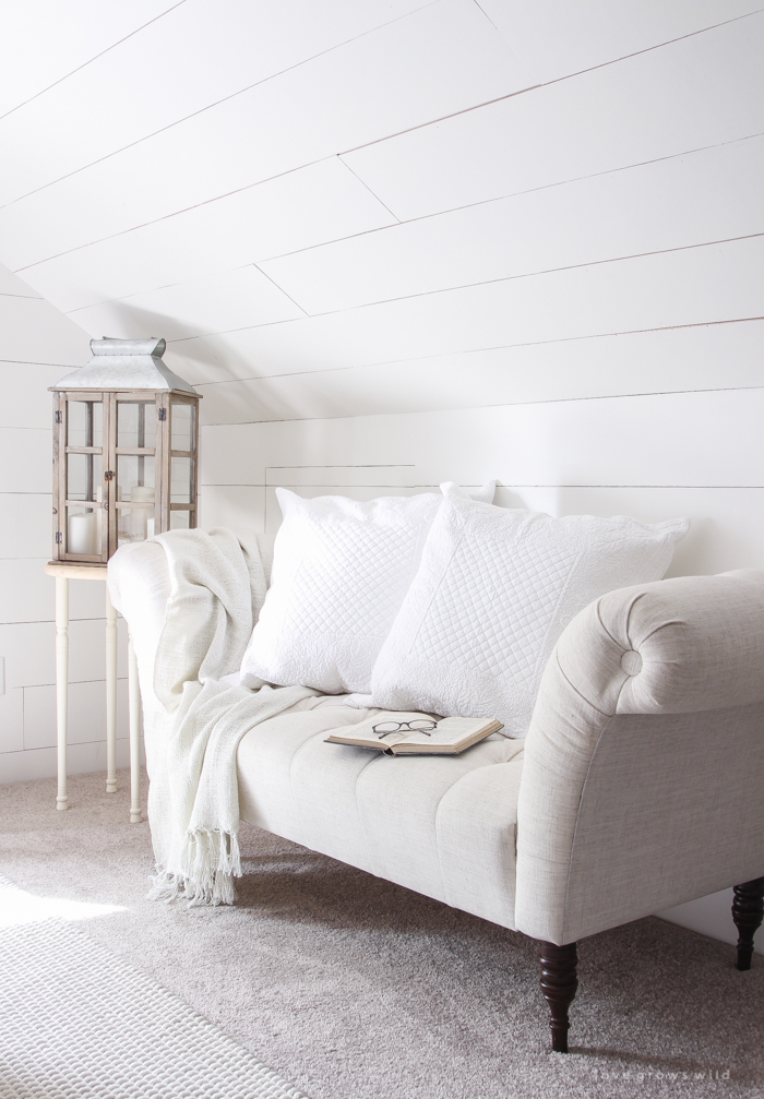 A beautiful farmhouse bedroom decorated with simple touches of fall!