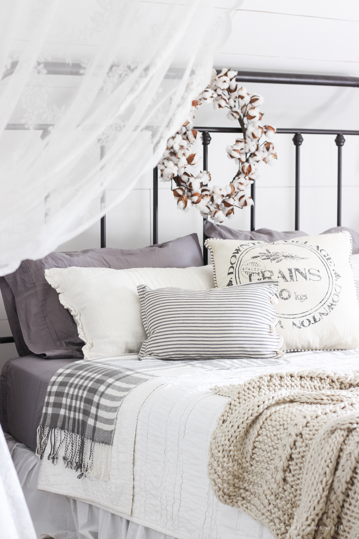 A beautiful farmhouse bedroom decorated with simple touches of fall!