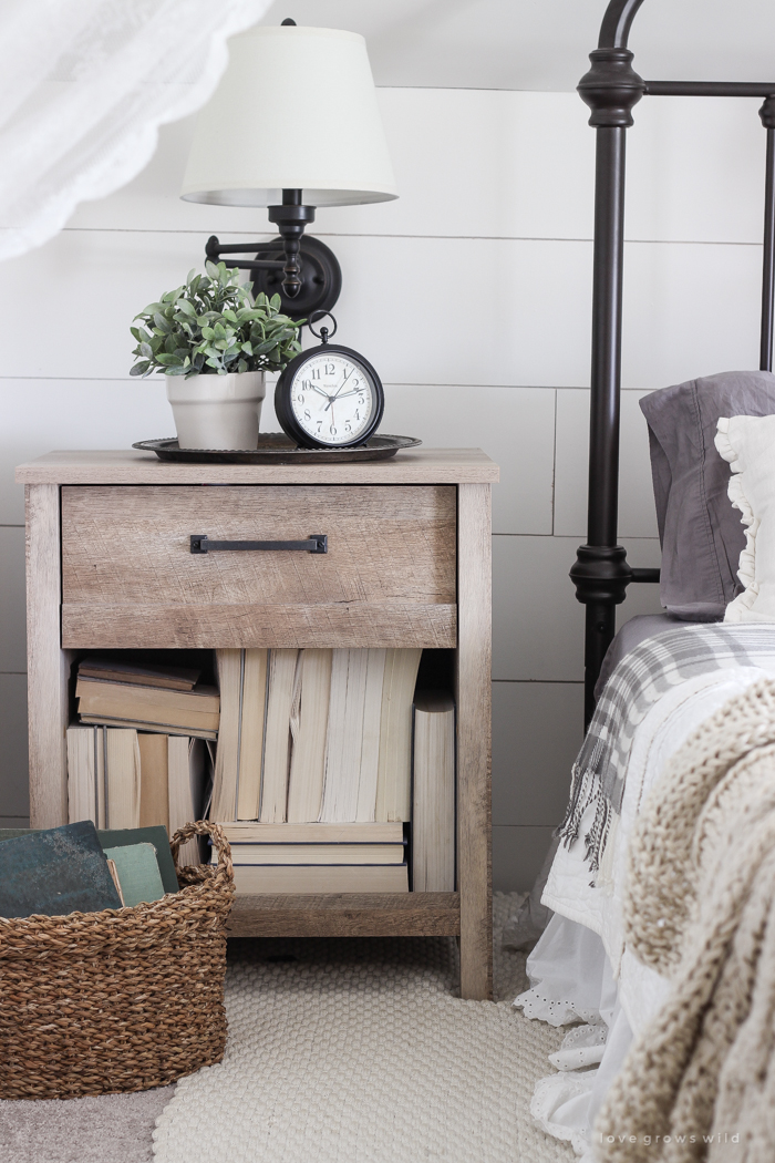 A beautiful farmhouse bedroom decorated with simple touches of fall!