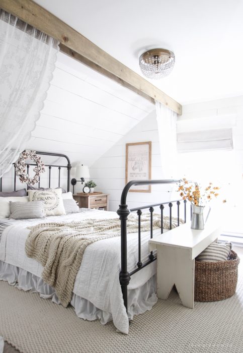 A beautiful farmhouse bedroom decorated with simple touches of fall!