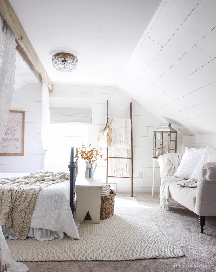 A beautiful farmhouse bedroom decorated with simple touches of fall!