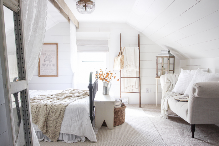 A beautiful farmhouse bedroom decorated with simple touches of fall!