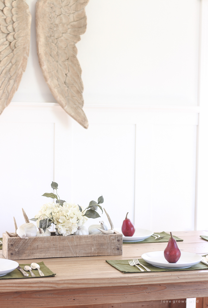 A beautiful farmhouse table setting decorated with simple touches of fall!