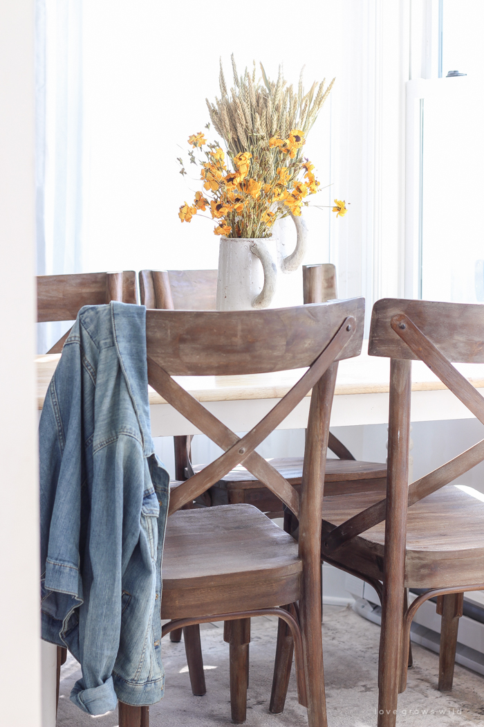 A beautiful farmhouse kitchen decorated with simple touches of fall!