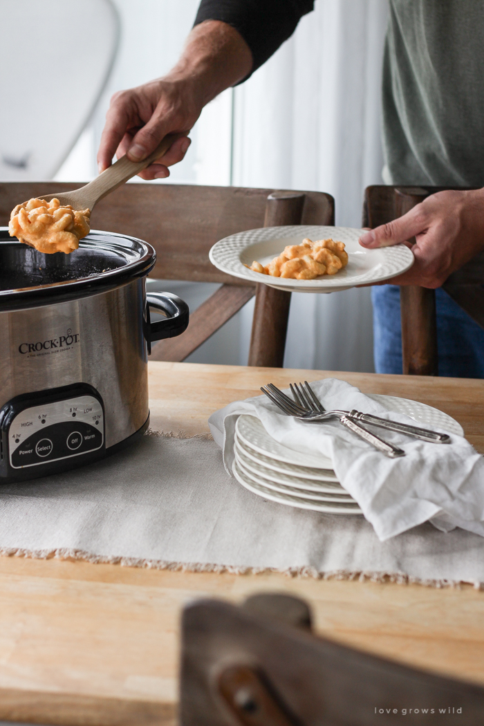 A delicious, creamy macaroni and cheese recipe that is made in a slow cooker! So easy!