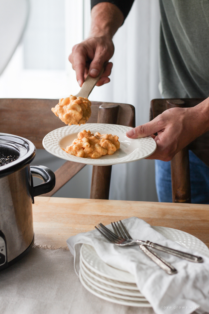 A delicious, creamy macaroni and cheese recipe that is made in a slow cooker! So easy!