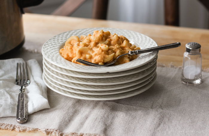 A delicious, creamy macaroni and cheese recipe that is made in a slow cooker! So easy!