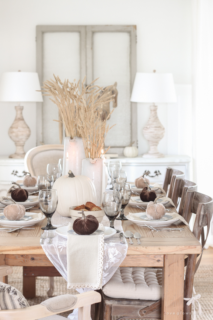 Learn simple fall decorating tips from this beautiful country harvest themed fall tablescape