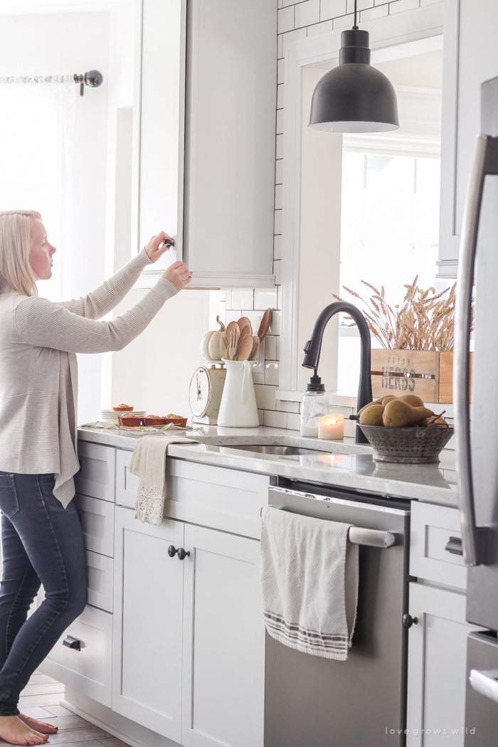 A beautiful farmhouse kitchen decorated with simple, cozy touches of fall!