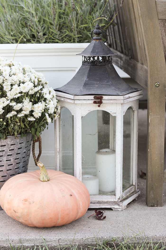 A cozy fall patio perfect for entertaining