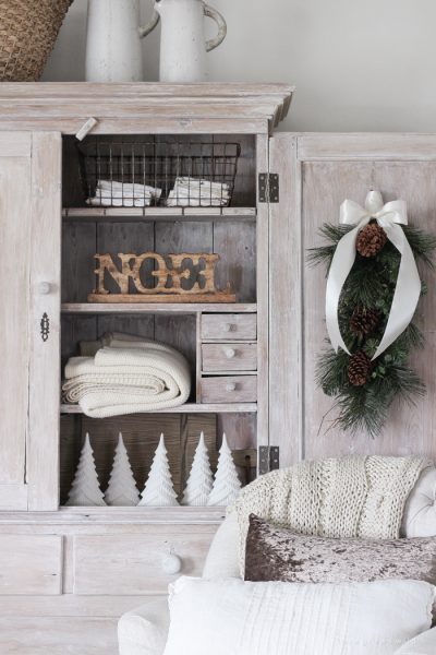 Neutral Christmas Living Room - Love Grows Wild