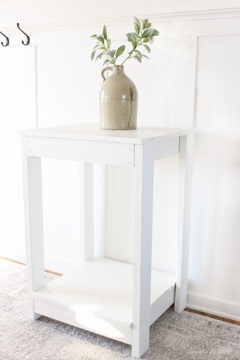 How to build a simple, inexpensive table that is perfect as an end table or nightstand!