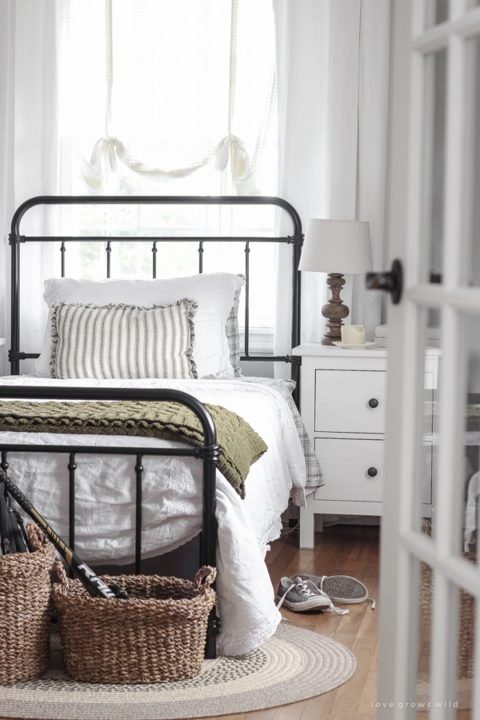 Boys' Bedroom Makeover Part 1 - Love Grows Wild