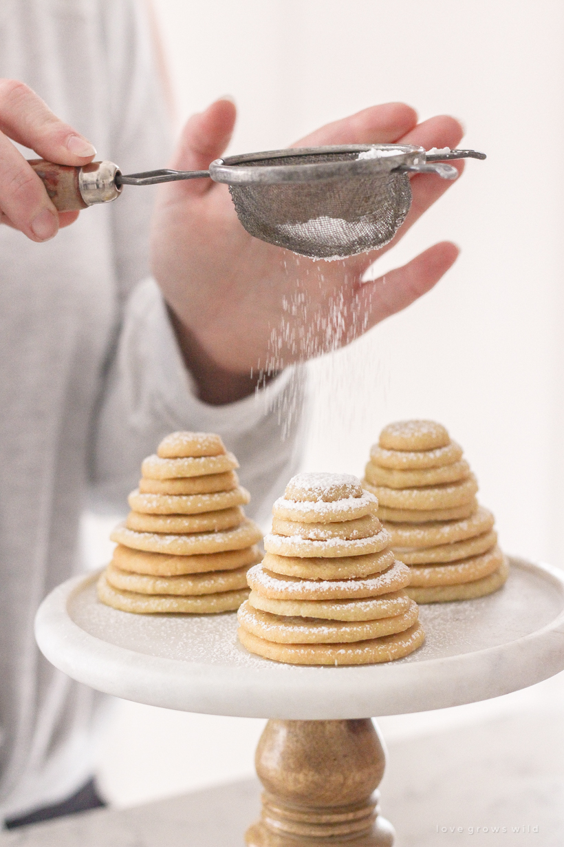 Follow this fun, easy tutorial from Indiana home + lifestyle blogger Liz Fourez to make the cutest little Sugar Cookie Christmas Trees! So easy to make and a perfect holiday activity for kids!