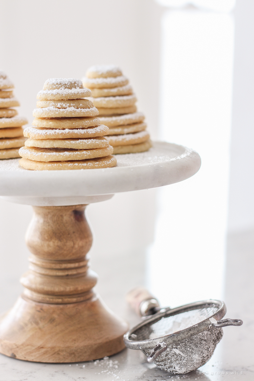 Follow this fun, easy tutorial from Indiana home + lifestyle blogger Liz Fourez to make the cutest little Sugar Cookie Christmas Trees! So easy to make and a perfect holiday activity for kids!