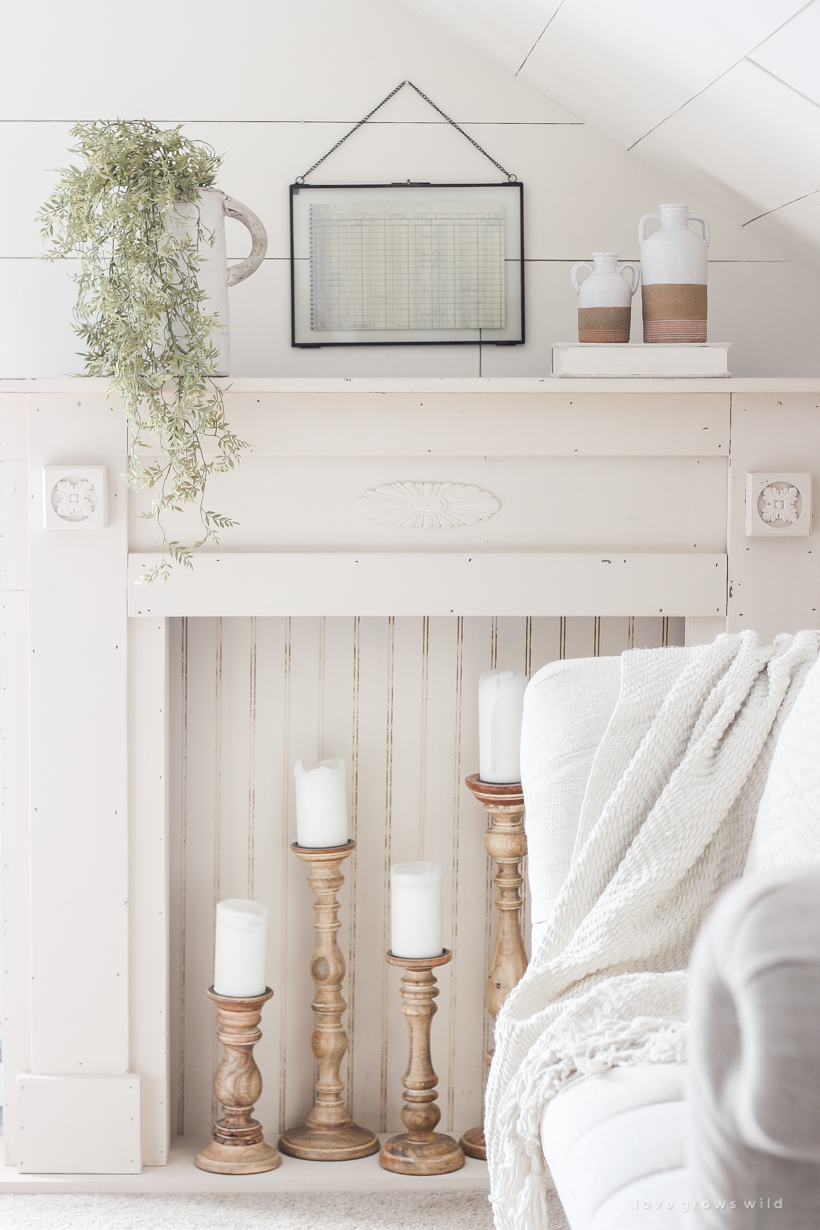 Step inside home and lifestyle blogger Liz Fourez's charming master bedroom with gorgeous farmhouse details and neutral color palette. 