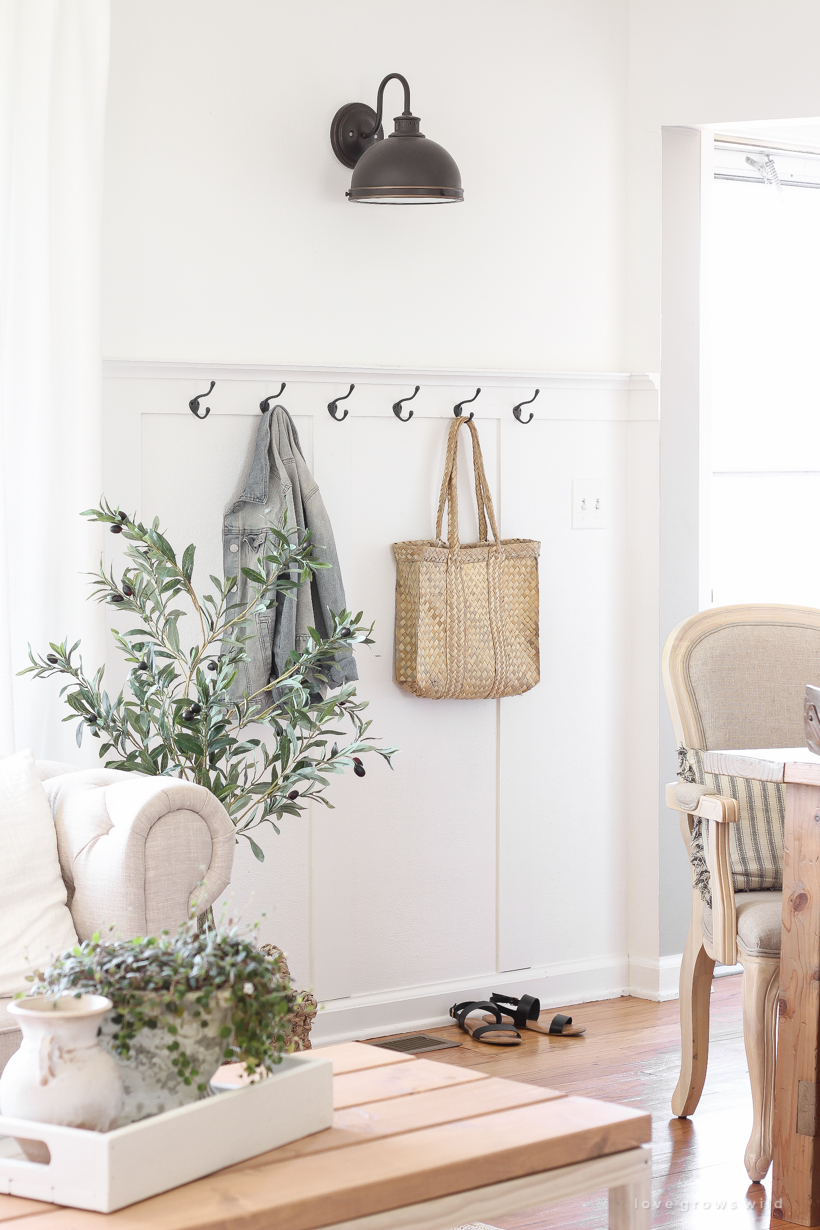 Creating a Simple Entryway in a Small Space Love Grows Wild