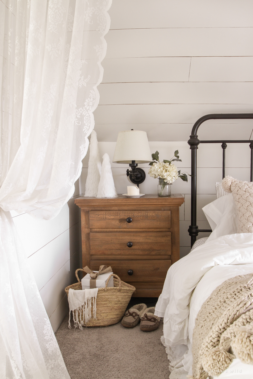 Farmhouse Christmas Bedroom