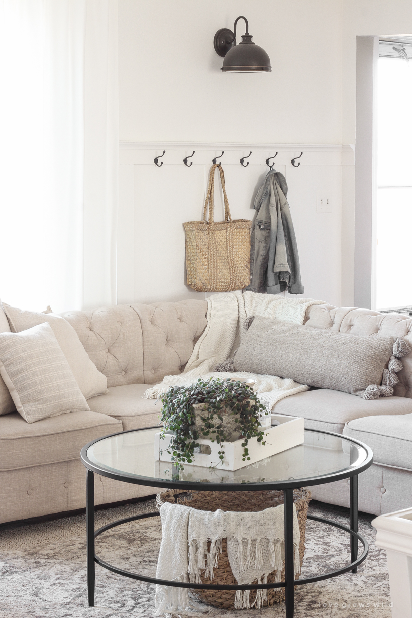 Take a tour of this beautiful newly updated living and dining room in blogger Liz Fourez's Indiana farmhouse.