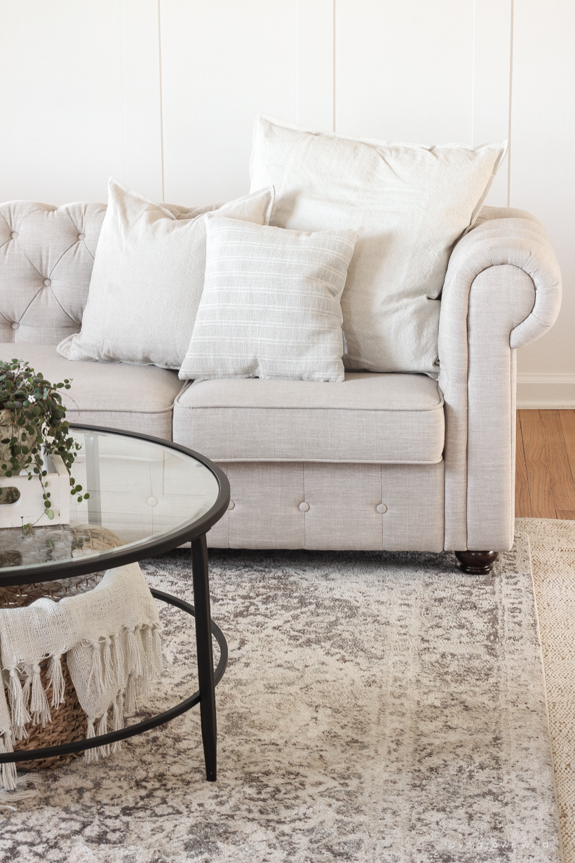 Take a tour of this beautiful newly updated living and dining room in blogger Liz Fourez's Indiana farmhouse.