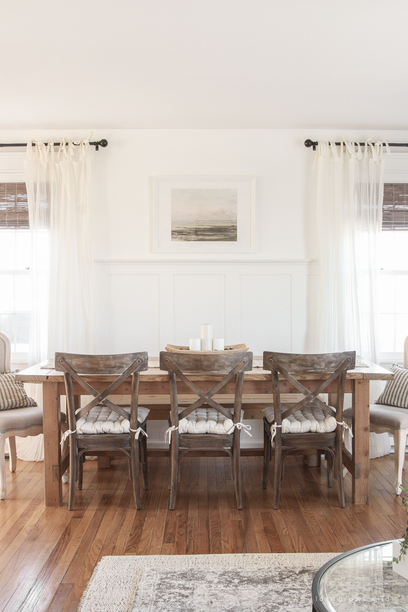 Take a tour of this beautiful newly updated living and dining room in blogger Liz Fourez's Indiana farmhouse.