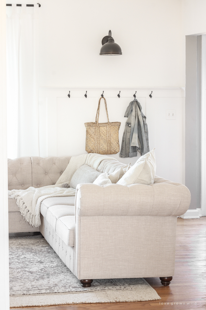 Take a tour of this beautiful newly updated living and dining room in blogger Liz Fourez's Indiana farmhouse.