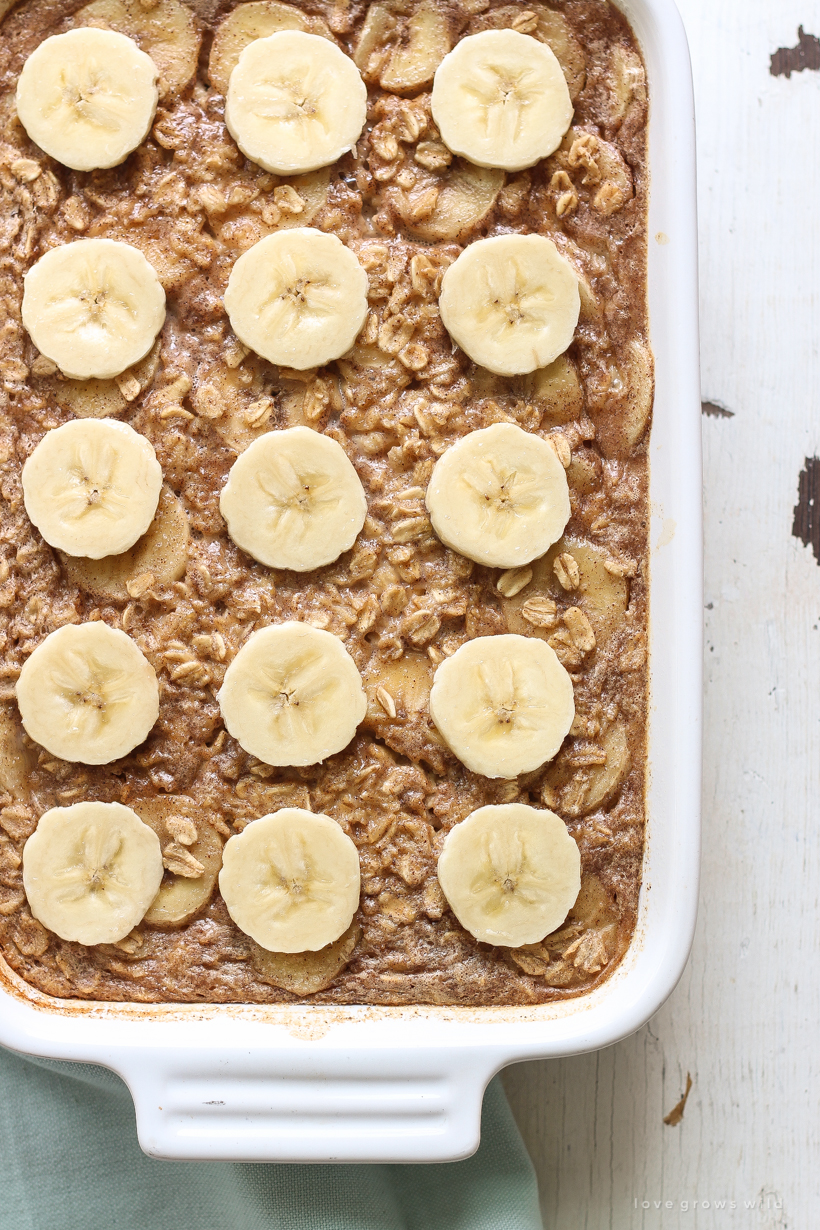 This Peanut Butter Banana Baked Oatmeal is a great healthy breakfast idea that is both easy to make and very filling! Perfect to prep ahead and reheat on busy mornings! Get the recipe at LoveGrowsWild.com