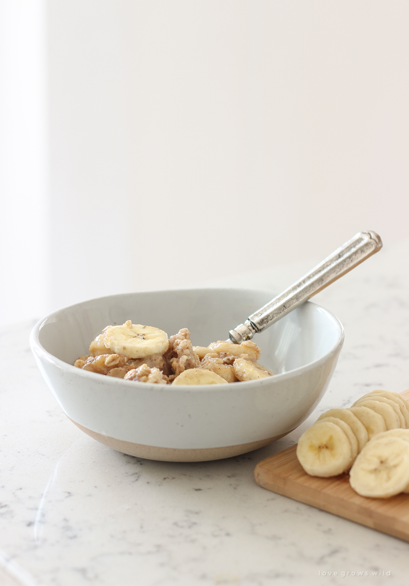 This Peanut Butter Banana Baked Oatmeal is a great healthy breakfast idea that is both easy to make and very filling! Perfect to prep ahead and reheat on busy mornings! Get the recipe at LoveGrowsWild.com