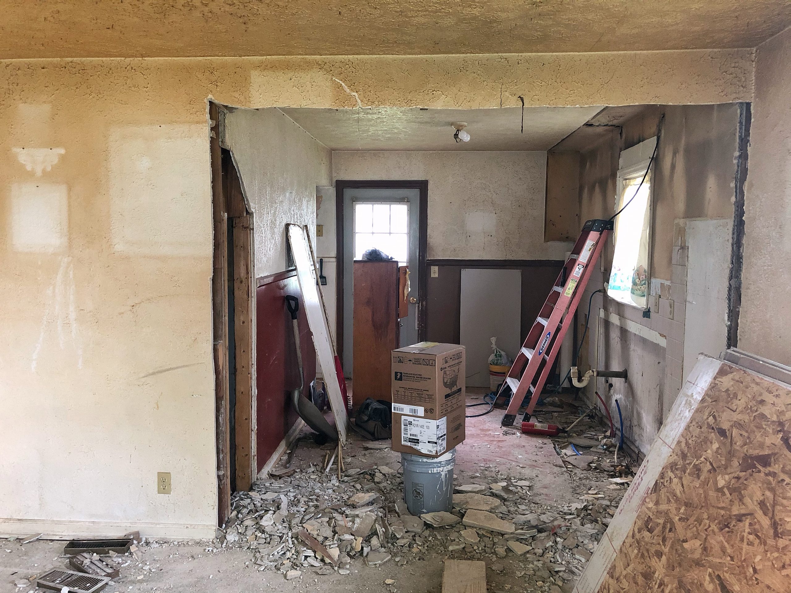 A new house remodel project you won't want to miss! Come see the before photos and our plans for this cute, little flip!