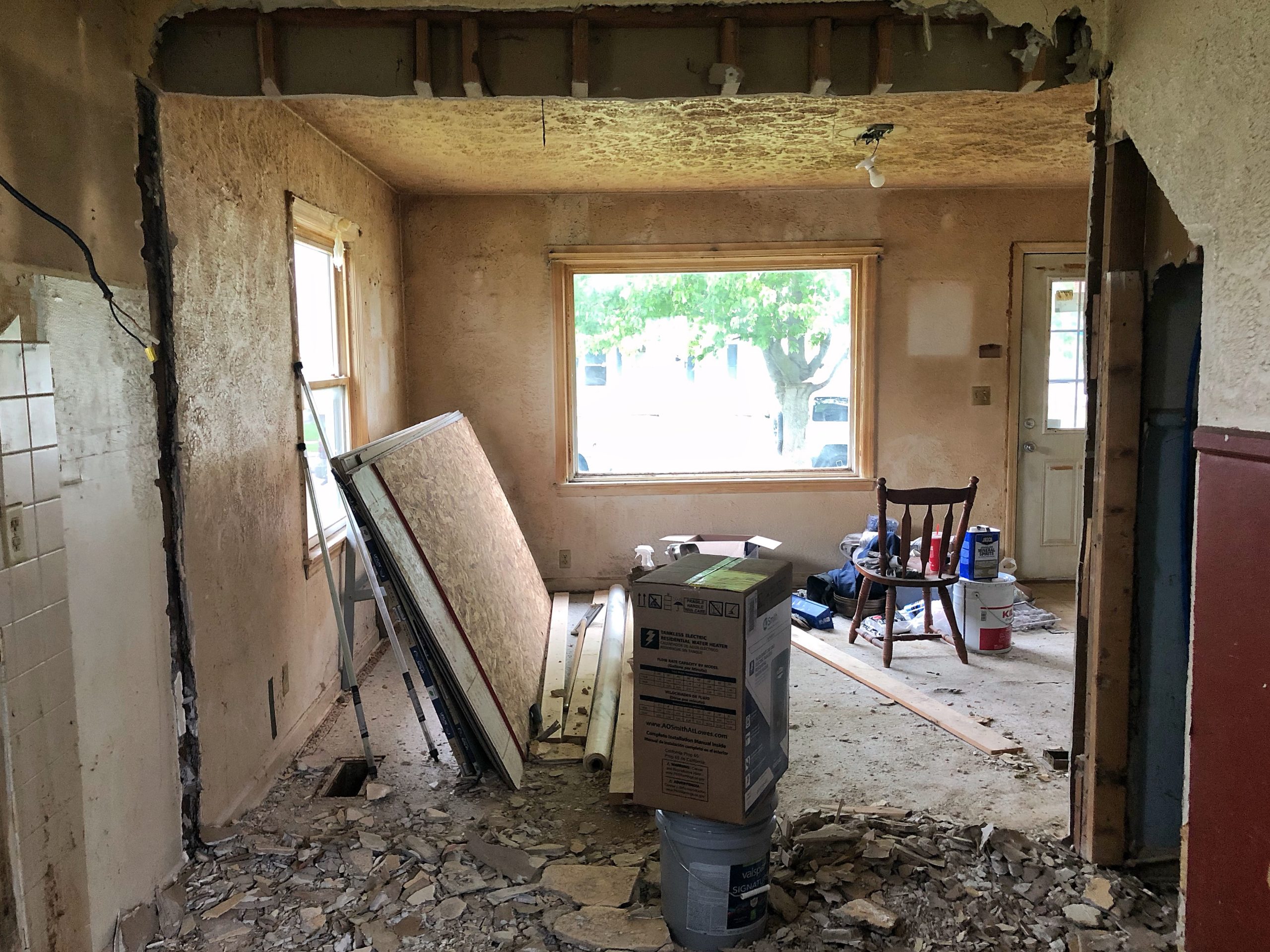 A new house remodel project you won't want to miss! Come see the before photos and our plans for this cute, little flip!