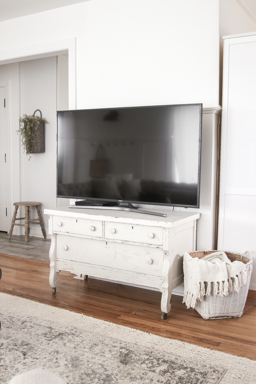 Answering one of the most frequently asked design questions: how to decorate around a TV! 