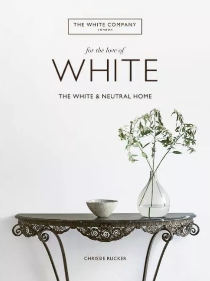 Home blogger and interior decorator Liz Fourez shares her favorite books for styling your home