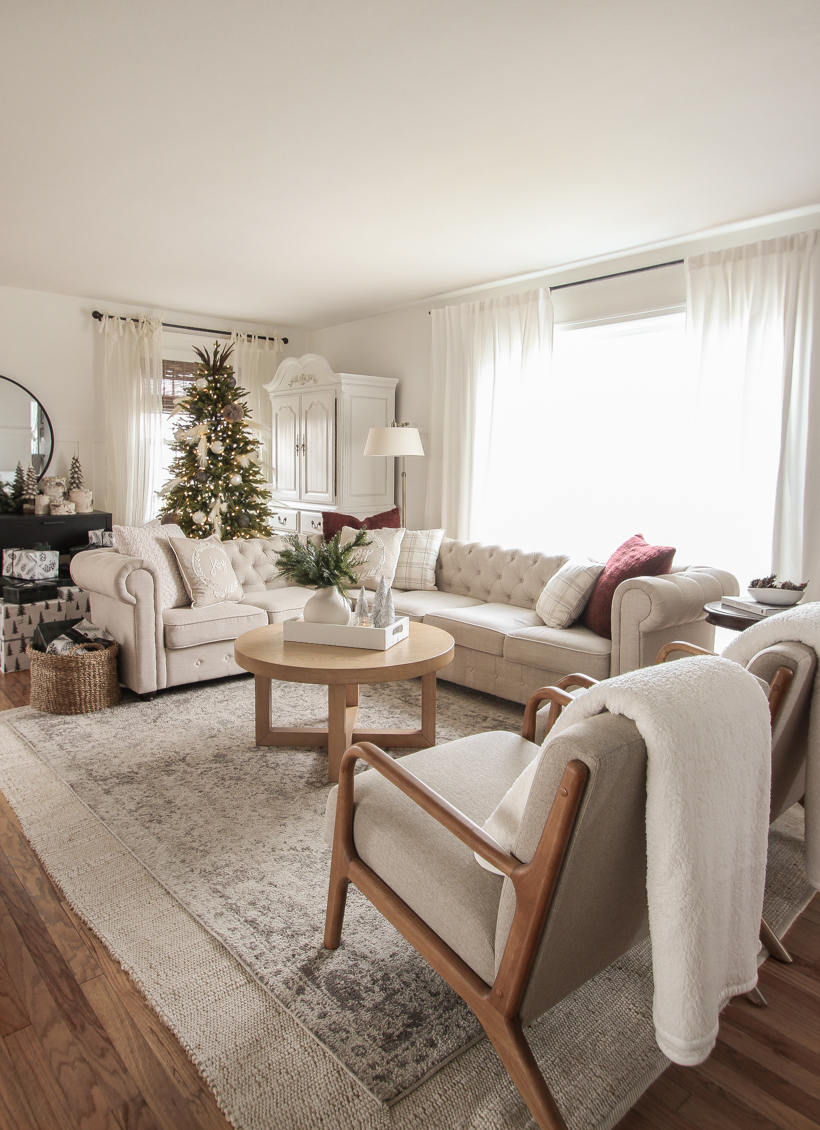 Step inside the living room of home blogger and interior decorator Liz Fourez at Christmas time