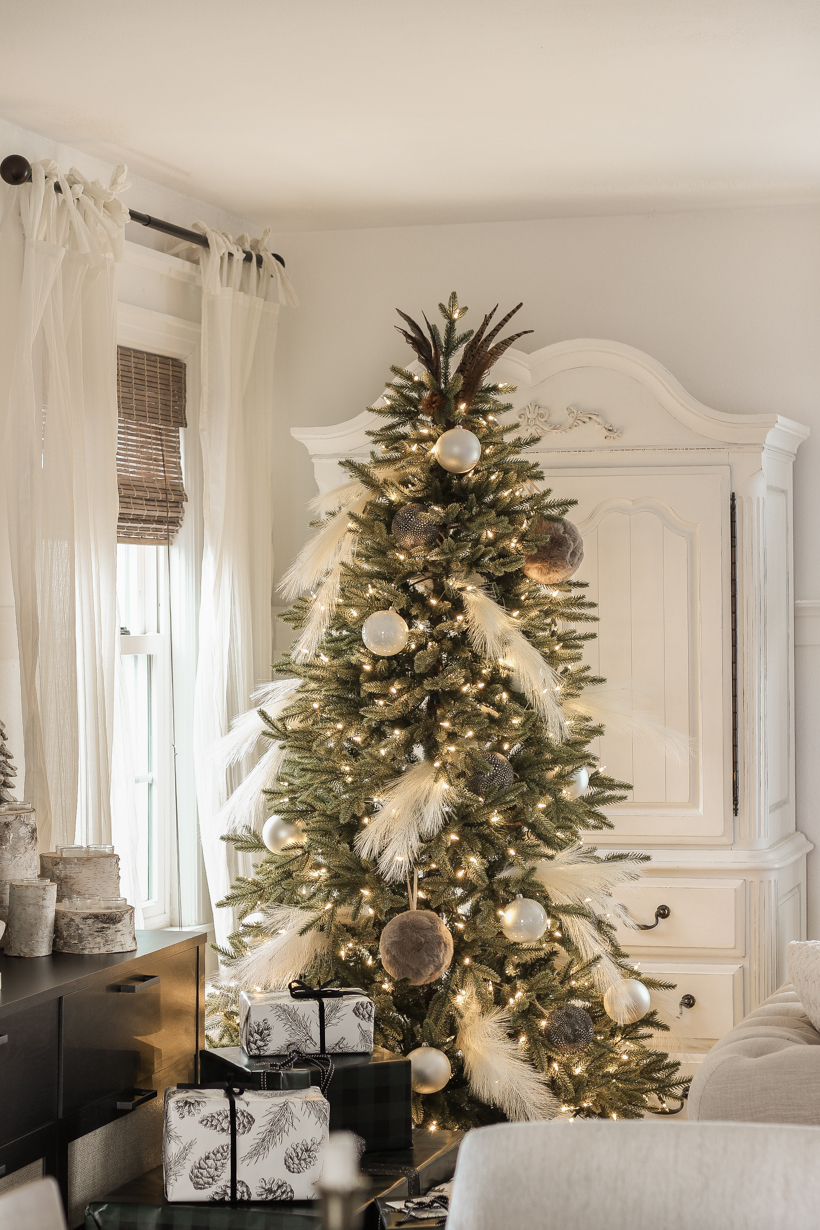 Step inside the living room of home blogger and interior decorator Liz Fourez at Christmas time