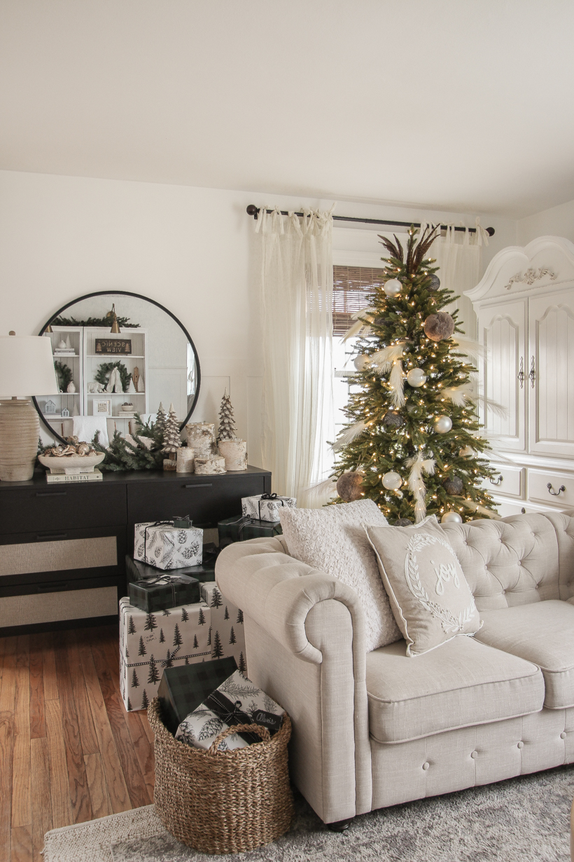 Step inside the living room of home blogger and interior decorator Liz Fourez at Christmas time