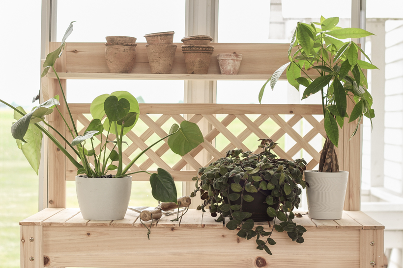 Home blogger and interior decorator Liz Fourez shares ideas for sprucing up your outdoor spaces like this affordable potting bench.